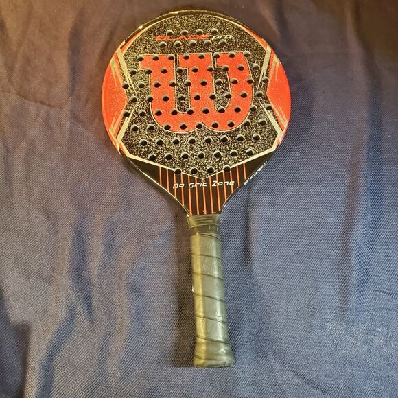 Wilson Blade Pro Paddle Tennis Paddle 385 Grams 4 1/4 2 - Picture 1 of 13